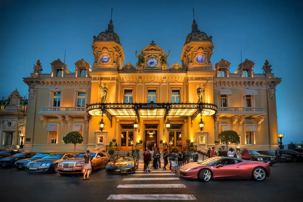 Kasino Monte-Carlo v Monaku
